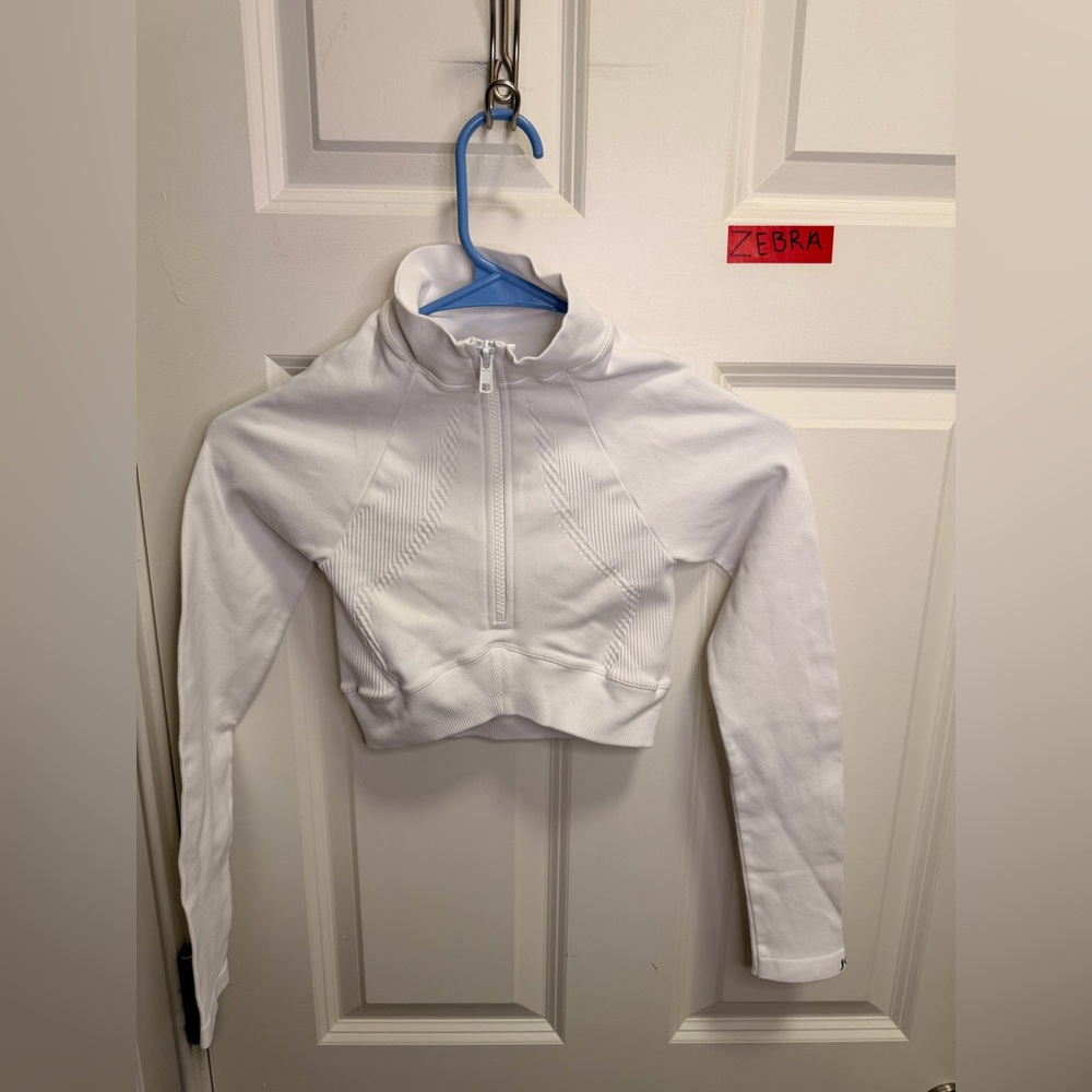 Women’s Joja Exhale Performance Activewear Pullover NWT